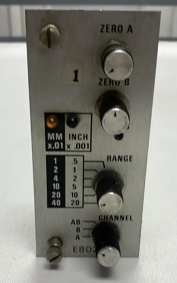 USED EDMUNDS GAGES E8022