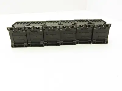 Siemens 3RT2015-1AF02 Contactor 7.5HP 3PH 575VAC 20A 2NC Lot of 6