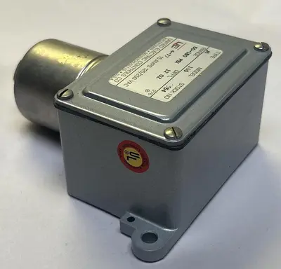 New | in-Stock UNITED ELECTRIC CONTROLS J6 Miscellaneous Equipment (Electrical & Power) | Surplus Asset Holdings #1198413