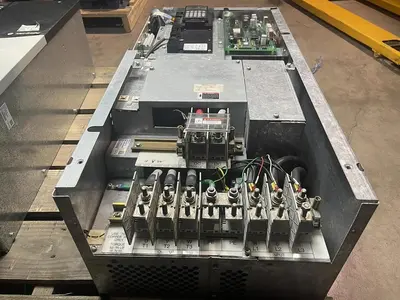 Allen-Bradley PowerFlex 700 AC Drive 20BD248M3ANNAND0  Ser. B 200HP S-85
