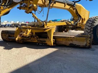 2011 Caterpillar 140M2