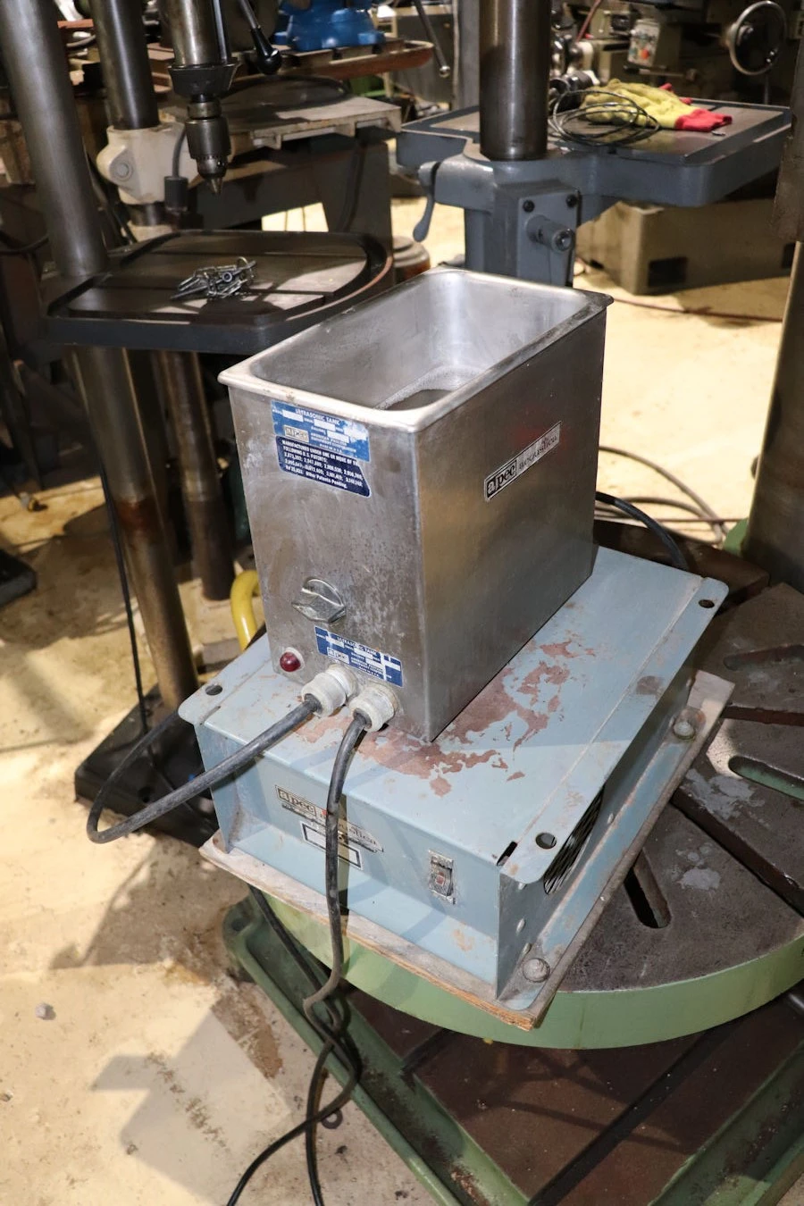 USED APEC AS-100