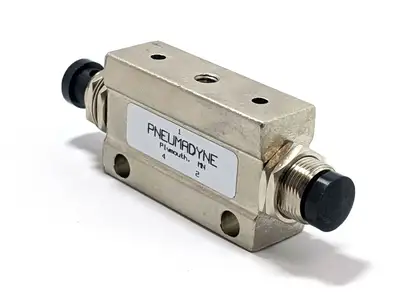 USED PNEUMADYNE 4-WAY CONTROL VALVE
