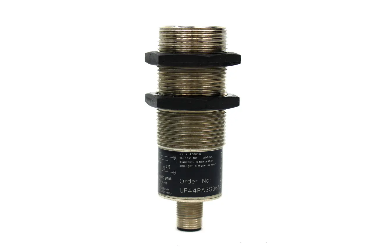 Wenglor UF44PA3S365 Fiber-Optic Cable Sensor, 400mm Range, 10-30V DC