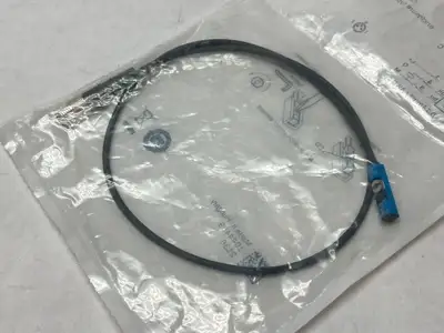 NEW SICK CYLINDER SENSOR M8 CONNECTOR 10-30VDC 1044459