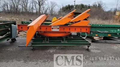 USED CUSTOM BUILT PALLET CONVEYOR LINE