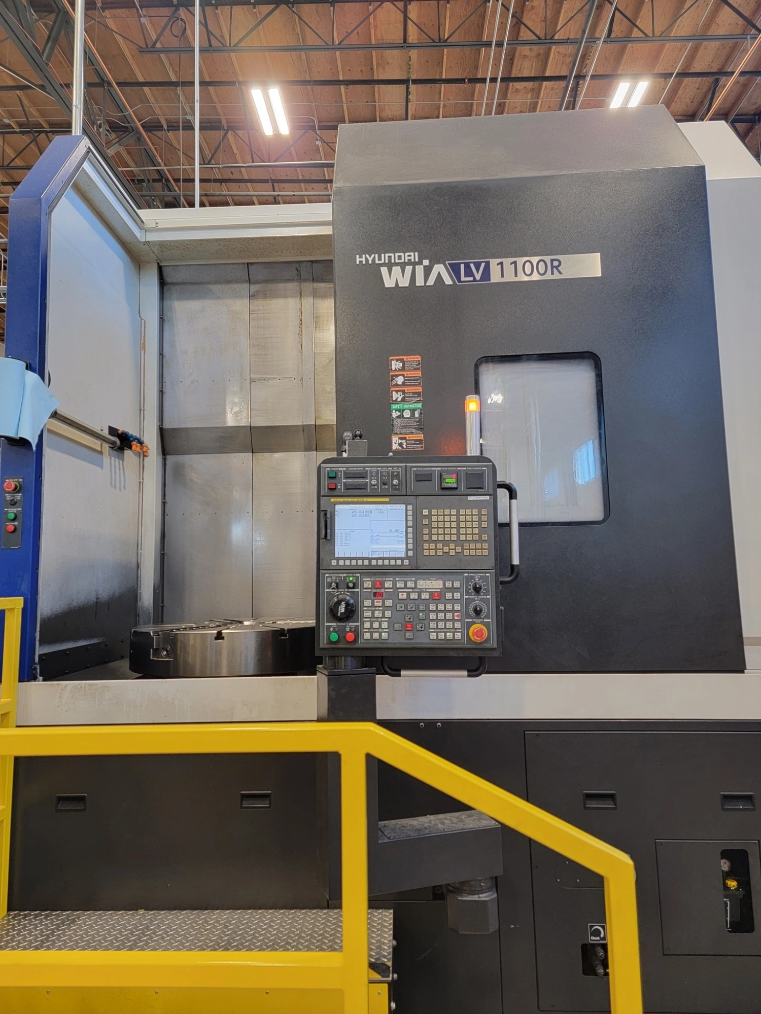 HYUNDAI WIA LV 1100 CNC VERTICAL 2 AXIS TURNING LATHE