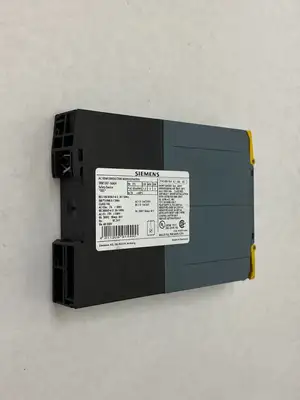 USED SIEMENS SIRIUS FAIL-SAFE REVERSING STARTER 500V SCREW TERMINALS