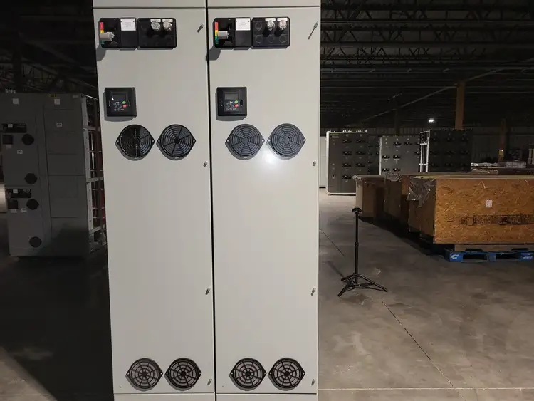 Used EATON SVX060A1-5A4N1 Switchgears British Columbia CA | Lenmark #240266