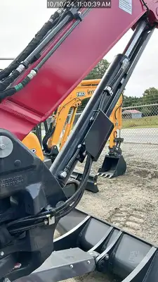 Used 2024 YANMAR SV100 Crawler Excavators North Carolina US | National Equipment Dealers #1422229