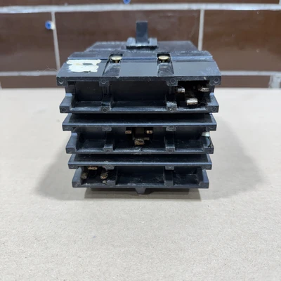 USED Square D LJ-6583