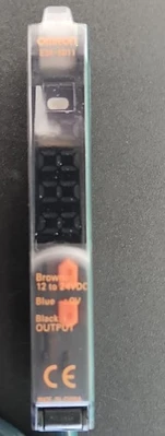 NEW Omron E3X-SD11
