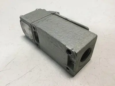 USED TELEMECANIQUE C2JK05