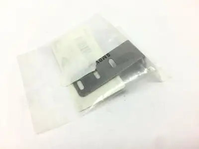 New | in-Stock Banner VS3 Series Right Angle Tall Mounting Bracket Tooling & Accessories (Other) Michigan US | Maverick Industrial Sales #1475217
