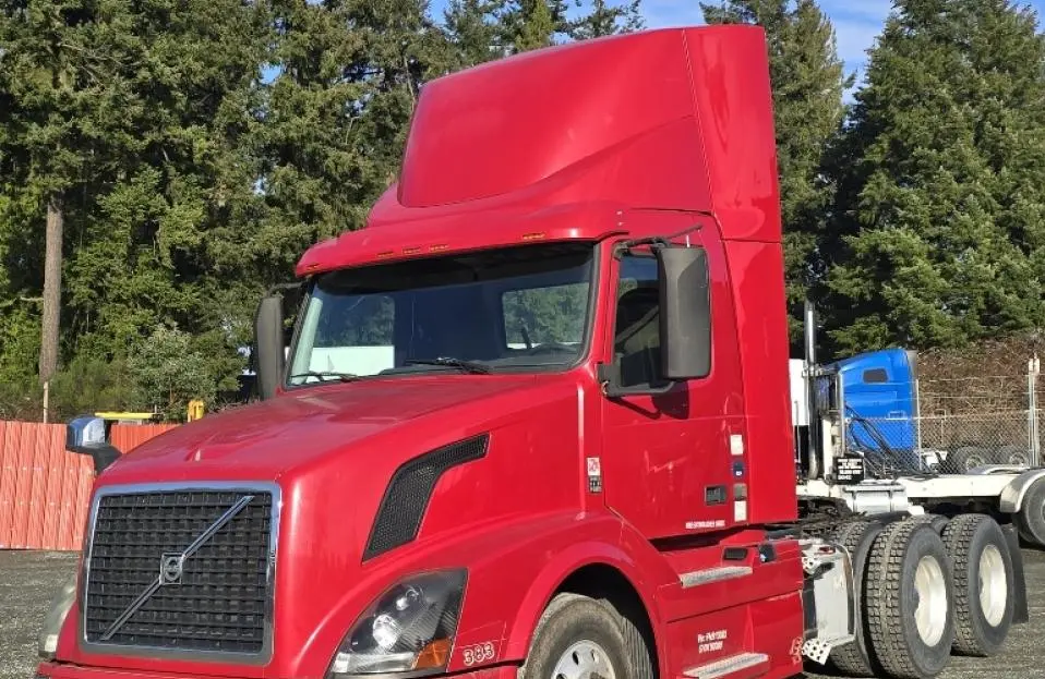 Used 2015 VOLVO VNL64T Misc Trucks Illinois US | Mitsubishi HC Capital America #163924