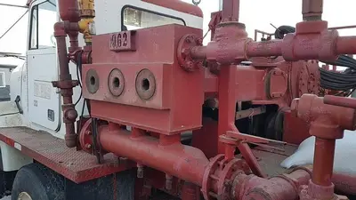 USED 1994 FREIGHTLINER FLD120SD CONVENTIONAL 4 AXLE OILFIELD PUMP/KILL TRUCK