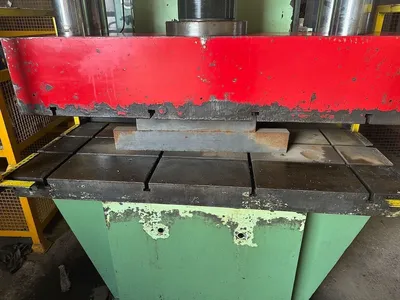 MAE 150 Tonne Hydraulic Press Press Brakes | Charter Auctions (3)
