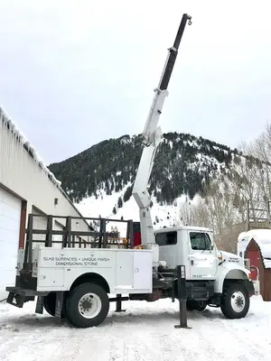 USED 2002 INTERNATIONAL 4800