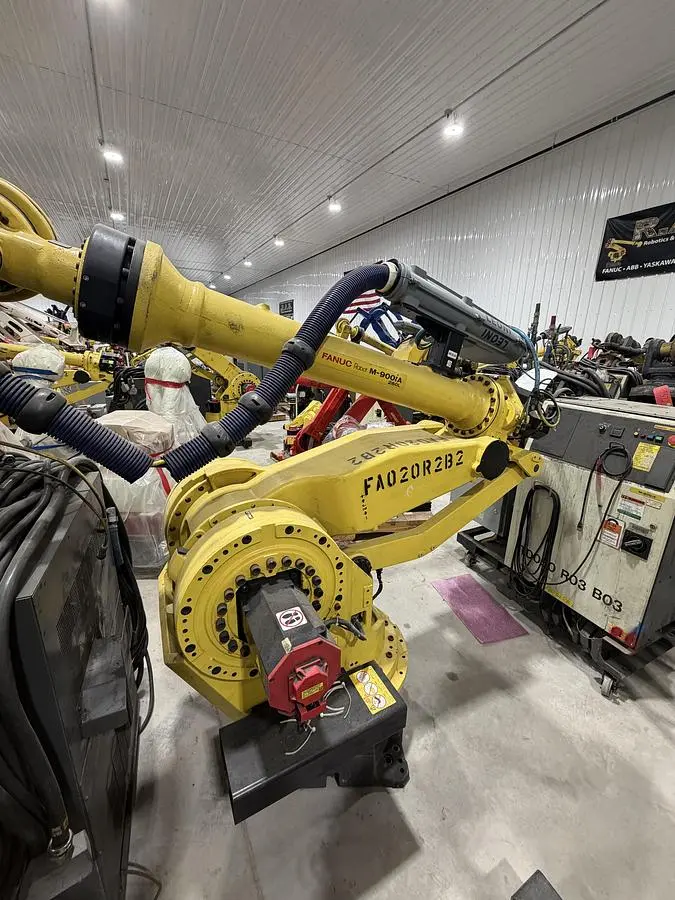 Used 2012 FANUC M-900IA/260L Robots Michigan US | RAB Industries, Inc. #184230