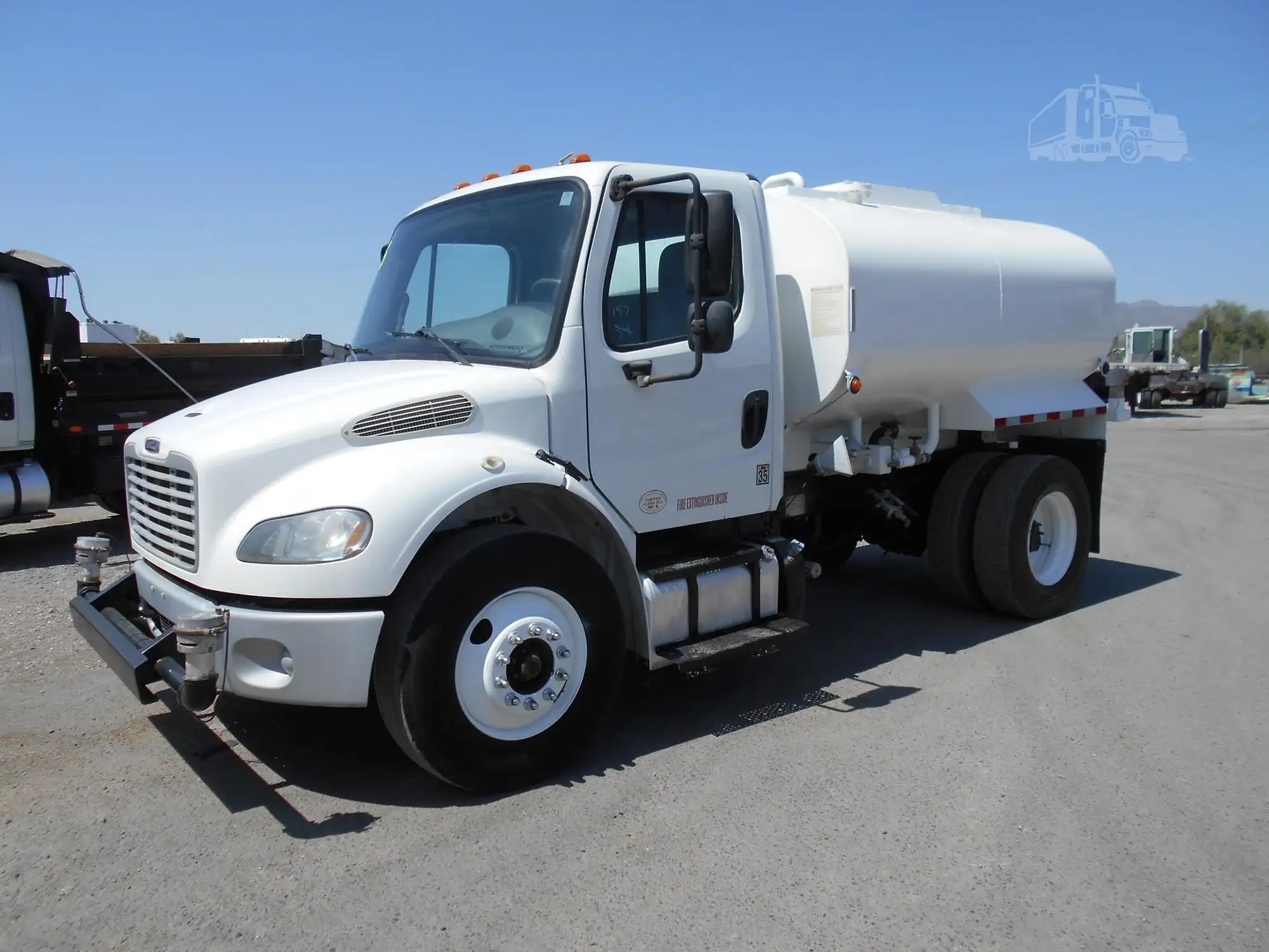 Used 2015 FREIGHTLINER BUSINESS CLASS M2 106 Reefer Trucks Arizona US | Tuscon Trux & Equipment Sales #1542894