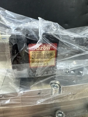 NEW Azbil 524-400-2002