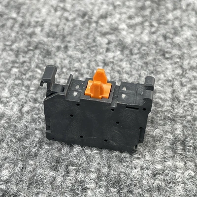 New | in-Stock Sprecher + Schuh ["D7-X10E", "D7 X10E", "D7X10E", "10A, 690V"] Contact Blocks California US | Davliegogo LLC #1706483
