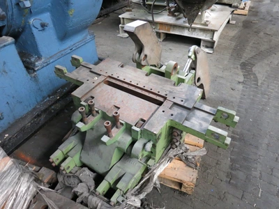 Extruder Tread Head 10" x 19"