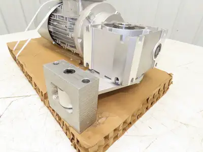 Nord SK80L/4 CUS 56CBRE20FHLRGIR Gearmotor 1Hp 230/460V 10:1 Ratio SK1SIS50-N56C