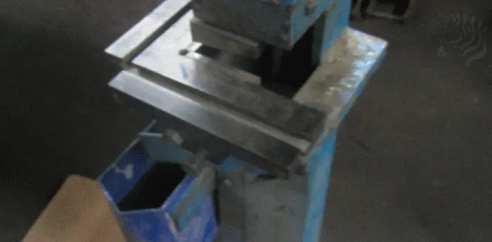 Treadle Edwards Notcher