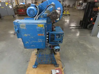 L & J No 2 Mechanical Punch Press OBI 18 Ton 2.5" Stroke 18x11.5" Bed 6.5 Throat
