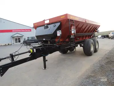 New | in-Stock 2026 PEQUEA SP450 Manure Spreaders Pennsylvania US | Zimmerman Farm Service #1409845