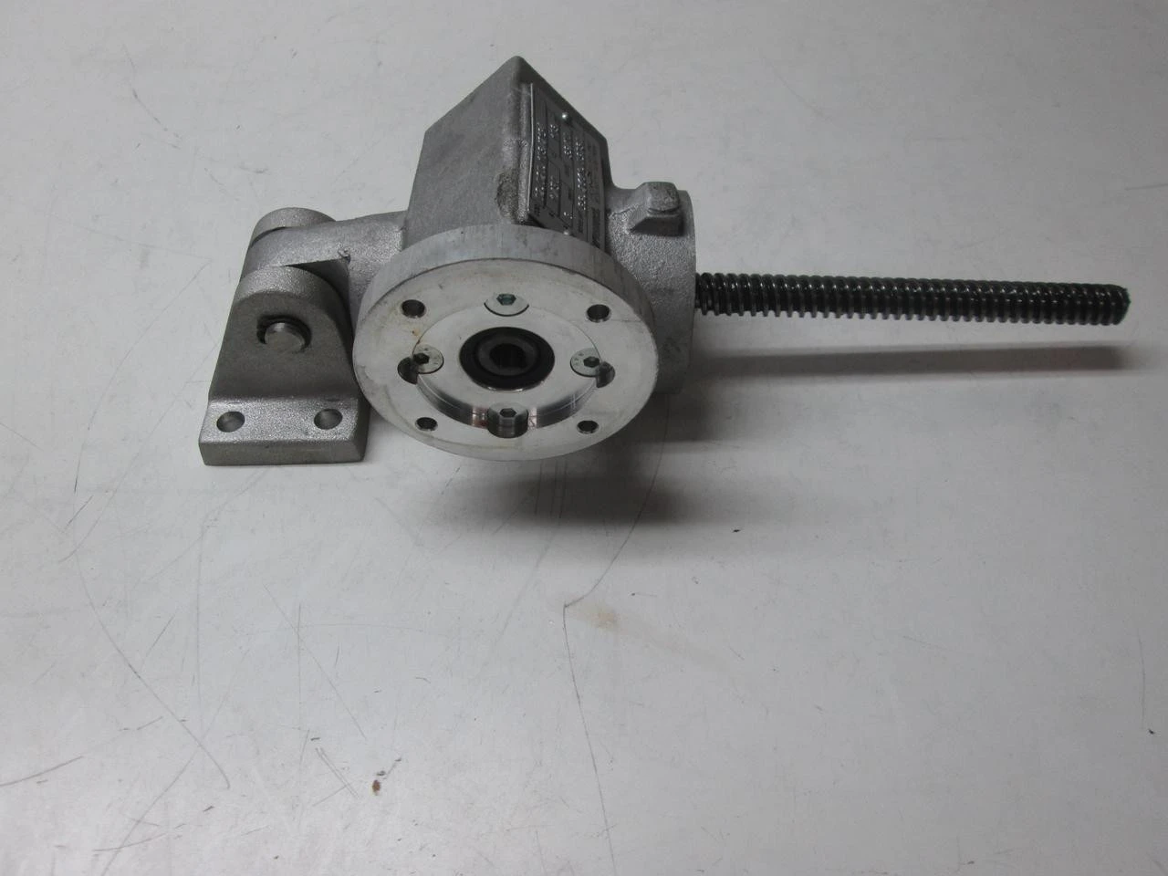 Used SERVOMECH _UNKNOWN_ Parts (Hydraulics and Pneumatics) | OCO Industrial #1648090
