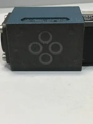 USED BOSCH 0 810 090 133
