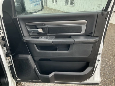 Used 2021 RAM 1500 CLASSIC Pickup Trucks Michigan US | Miedema Asset Management Group #1402769