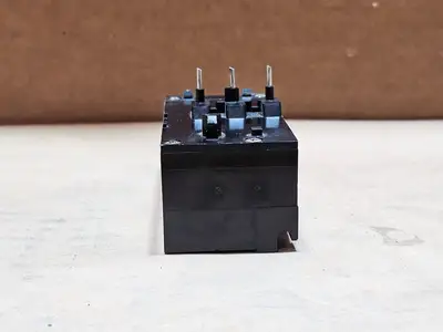 Used TELEMECANIQUE LR1-D09 308 Misc Electrical & Power Parts British Columbia CA | Lenmark #1438996