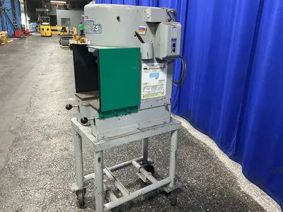 Used DENISON ENGINEERING CO. DH4C61A59C17A01A80 Hydraulic Presses Ohio US | HGR 24 #1304834