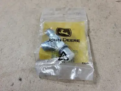 NEW JOHN DEERE A852422