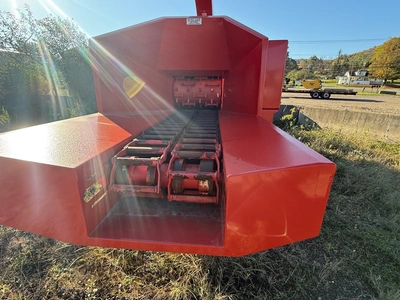 2023 MORBARK Eeeger Beever 2230 Eeger Beever Brush Chippers | Iron Listing (4)