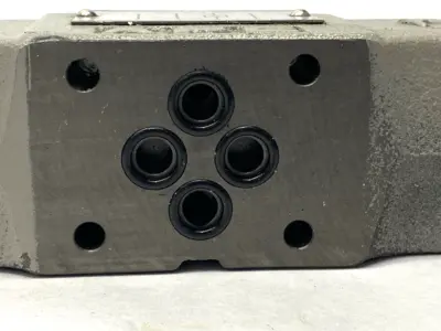 USED YUKEN PILOT OPERATED CHECK MODULAR VALVE 1/4"