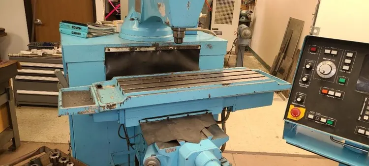 Used HURCO KMB1 3 AXIS KNEE MILL Vertical Mills | PETERSON MACHINERY SALES #441875