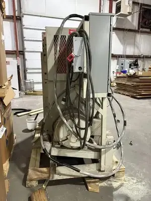 USED CUMBERLAND 2821