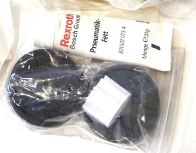 4 NEW REXROTH PUMP REPAIR KITS