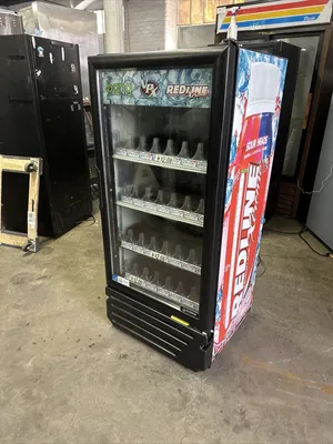 174-0071 Imbera VR10 Glass Door Self Contained Cooler