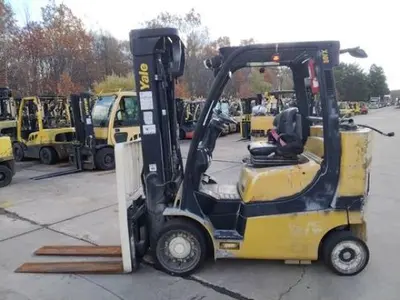 USED 2018 YALE GLC080