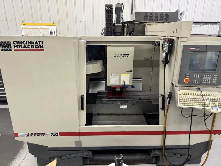 Used CINCINNATI ARROW-750 Vertical Machining Centers | Deal Makers Machinery #396343