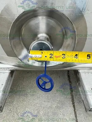 USED PRECISION STAINLESS 600 LITER STAINLESS STEEL JACKETED REACTOR 45 PSI