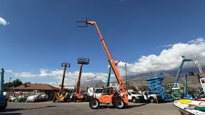 Used 2013 SKYTRAK 6042 Aerial Work Platforms Utah US | Global Remarketing #1285961