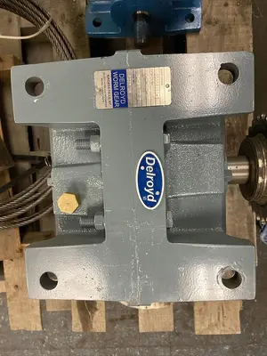 Used DELROYD WORM E40-089-B4 Speed Reducers | Surplus Asset Holdings #1204467