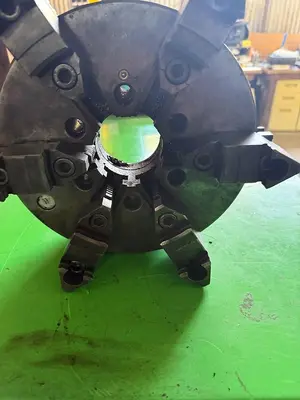 USED BUCK CHUCK 2104R