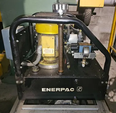Enerpac Portable 1.5 Hp Hydraulic Pump Clamping System from Machining Center App